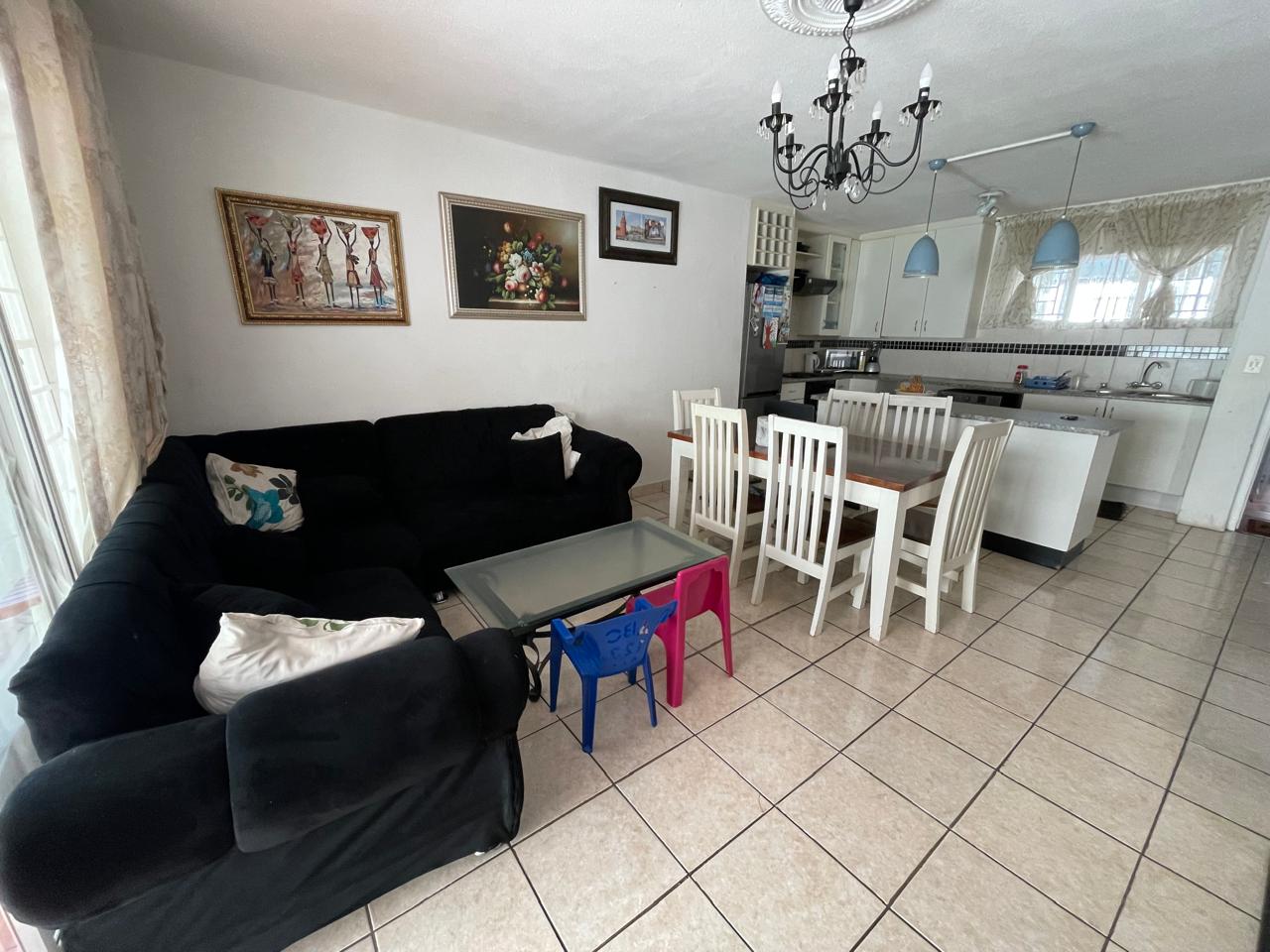 2 Bedroom Apartment / Flat For Sale In Discovery